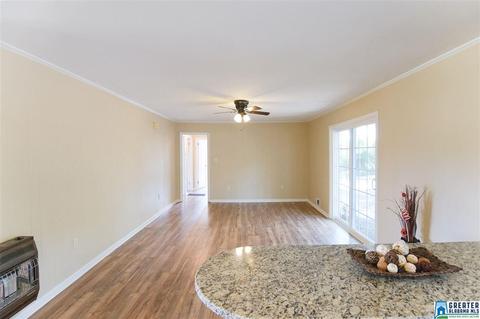202 Cherokee Dr, Clanton, AL 35045 photo 17