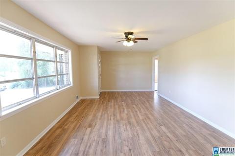 202 Cherokee Dr, Clanton, AL 35045 photo 12