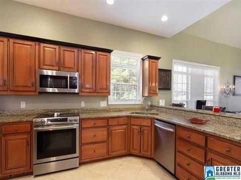 525 Eagle Pointe Ln, Pell City, AL 35128 photo 9