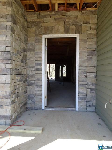 101 Amanda Dr, Vincent, AL 35178 photo 2