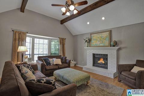 100 Hillside Dr, Maylene, AL 35114 photo 2