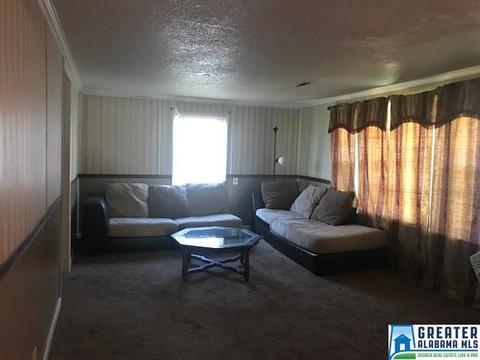 1007 Rollan St, Clanton, AL 35045 photo 3