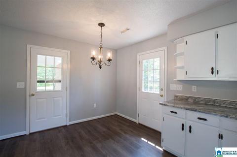 303 Debra Ave, Clanton, AL 35045 photo 9