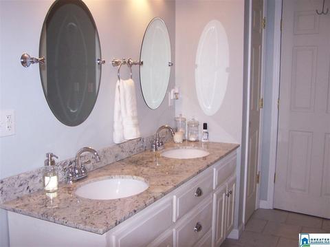 559 Dailey Cir, Oneonta, AL 35121 photo 14