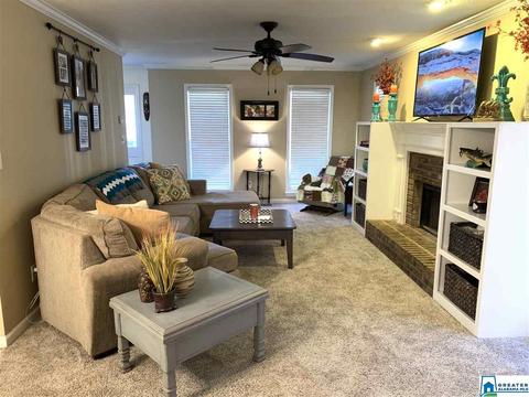 105 Comanche Cir, Alabaster, AL 35007 photo 2