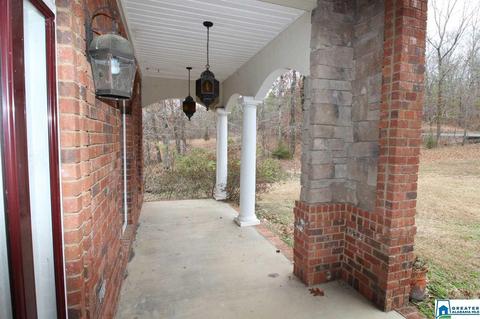 706 E Haven Dr, Glencoe, AL 35905 photo 2