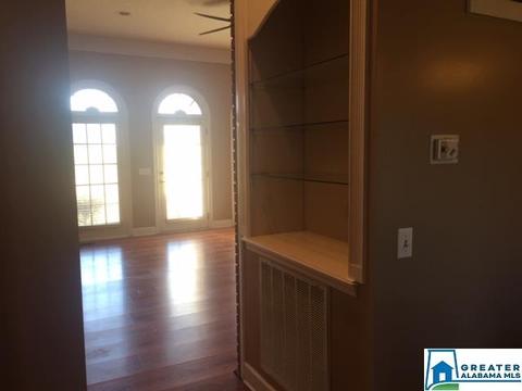 103 Meadowview Cir, Clanton, AL 35045 photo 5
