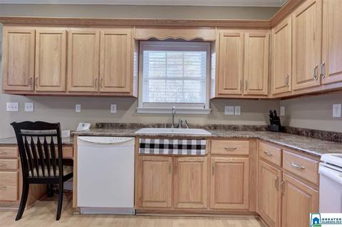 180 Spring Trl, Warrior, AL 35180 photo 11