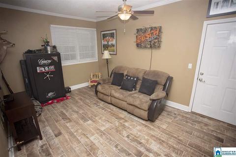 1015 Echo Trl, Warrior, AL 35180 photo 14