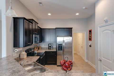 205 Stoney Trl, Maylene, AL 35114 photo 2