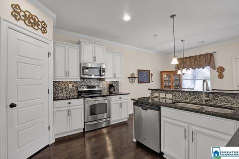 330 Lacey Ave, Maylene, AL 35114 photo 10