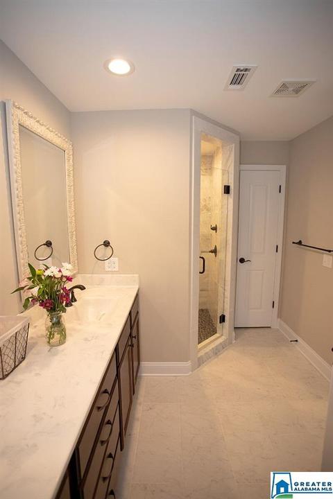 306 Meadowview Cir, Clanton, AL 35045 photo 18