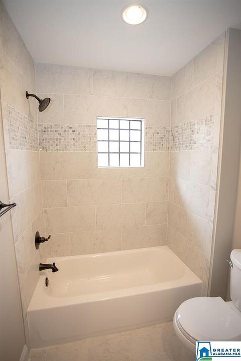 306 Meadowview Cir, Clanton, AL 35045 photo 24