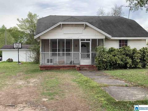 1401 8th St, Clanton, AL 35045 photo 1