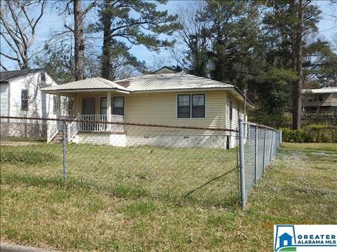 2823 Moore Ave, Anniston, AL 36201 photo 1
