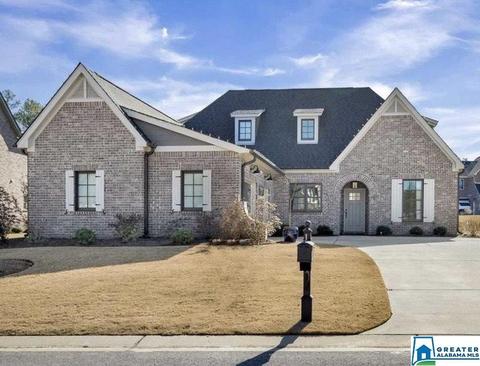424 Glen Iris Cir, Pelham, AL 35124 photo 1