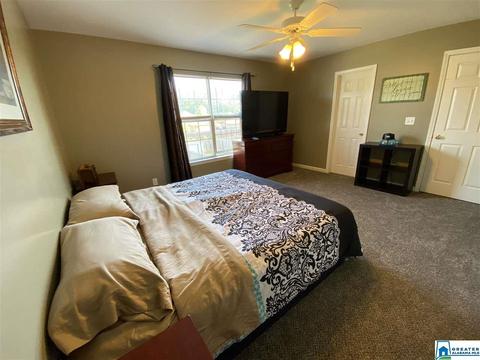 41 S Park Dr, Clanton, AL 35045 photo 3