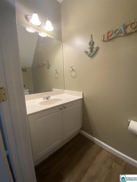 41 S Park Dr, Clanton, AL 35045 photo 9