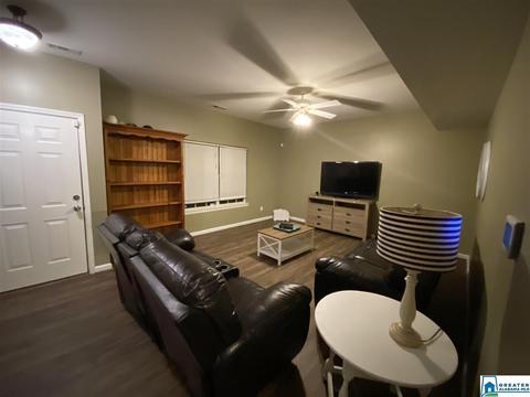 41 S Park Dr, Clanton, AL 35045 photo 17