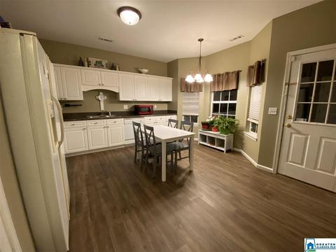 41 S Park Dr, Clanton, AL 35045 photo 11