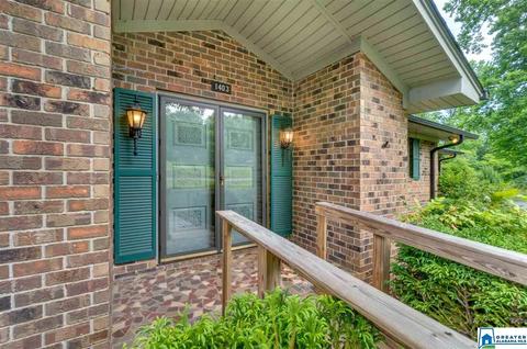 1403 Meadowood Dr, Clanton, AL 35045 photo 8