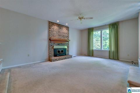 1403 Meadowood Dr, Clanton, AL 35045 photo 12