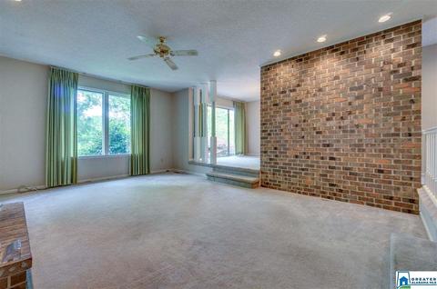 1403 Meadowood Dr, Clanton, AL 35045 photo 14