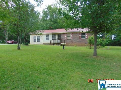 207 Mitzou Dr, Clanton, AL 35045 photo 1