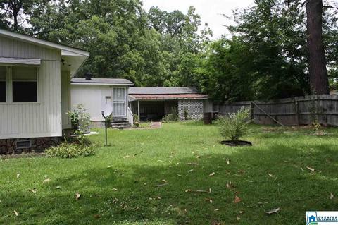 103 Taylor St, Clanton, AL 35045 photo 3