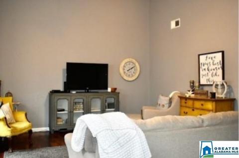 69 Park Dr, Clanton, AL 35045 photo 2
