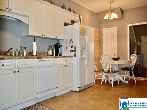 69 Park Dr, Clanton, AL 35045 photo 6
