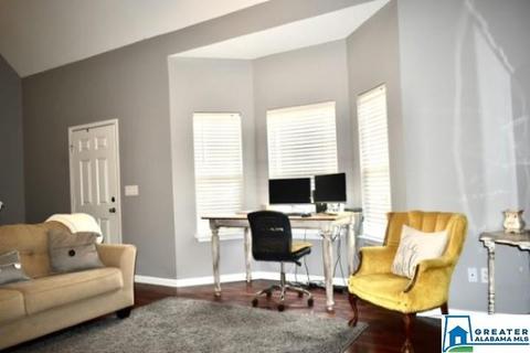 69 Park Dr, Clanton, AL 35045 photo 4