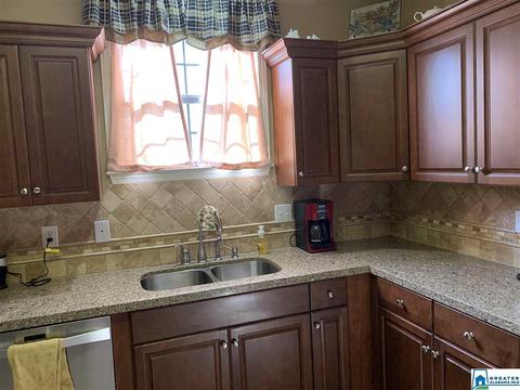 104 Chinaberry Ln, Maylene, AL 35114 photo 8