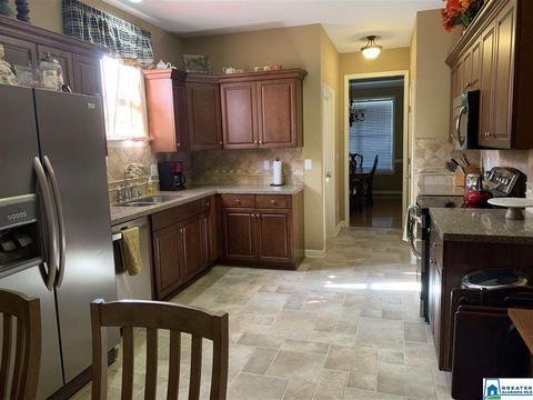 104 Chinaberry Ln, Maylene, AL 35114 photo 9