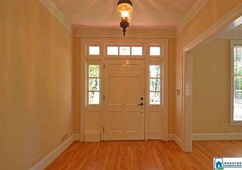 205 4th St N, Clanton, AL 35045 photo 3