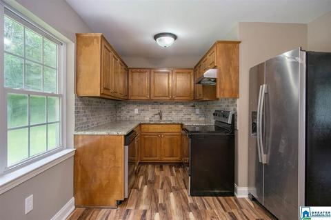 422 Debra Ave, Clanton, AL 35045 photo 9