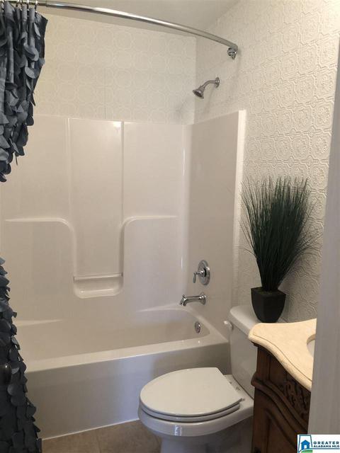 146 Falling Waters Ln, Maylene, AL 35114 photo 7