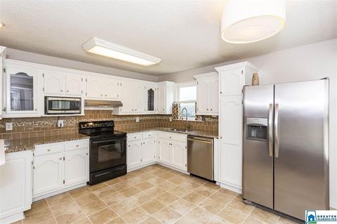 6034 Springview Dr, Mount Olive, AL 35117 photo 8