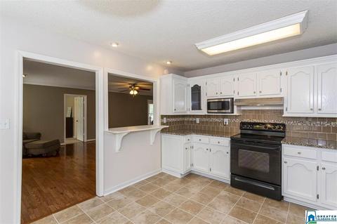 6034 Springview Dr, Mount Olive, AL 35117 photo 12