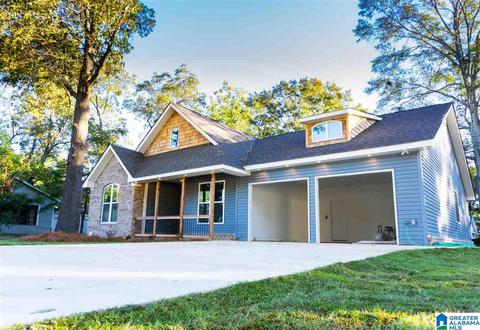 504 9th St, Clanton, AL 35045 photo 1