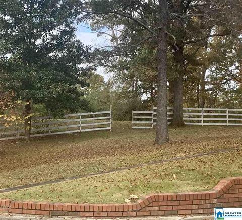 80 Forest Cir, Warrior, AL 35180 photo 2