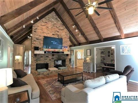 190 Abel Dr, Leeds, AL 35094 photo 1