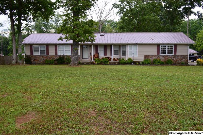 574 Harding Rd, Arab, AL 35016 photo 1