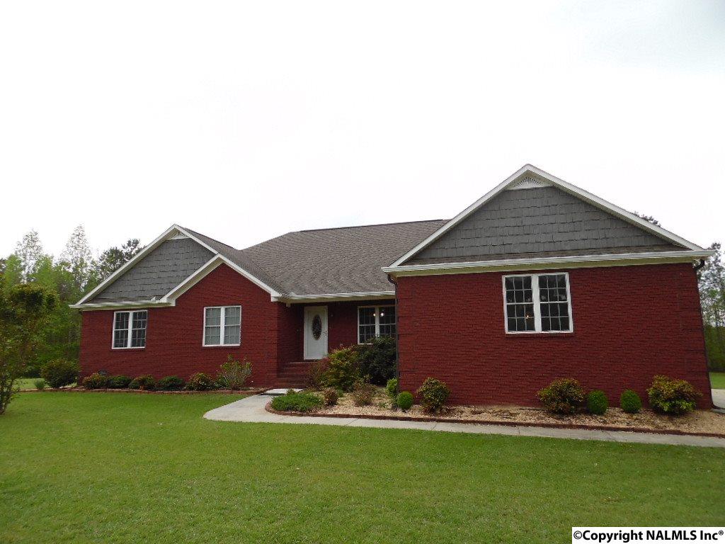 3059 Aaron Way, Gadsden, AL 35903 photo 1