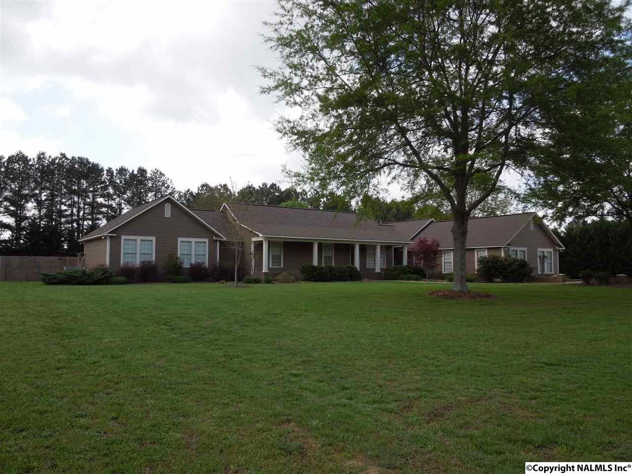 2697 Mcville Rd, Boaz, AL 35957 photo 1