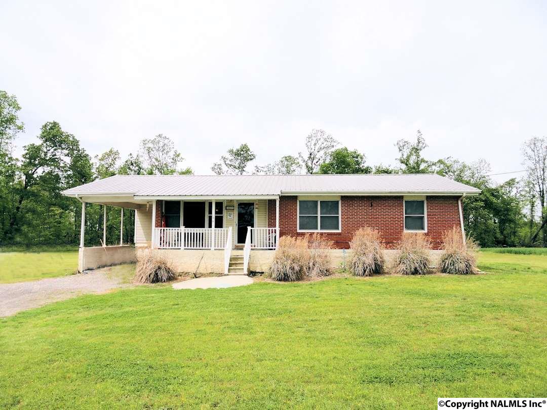 14373 Quinn Rd, Athens, AL 35611 photo 1