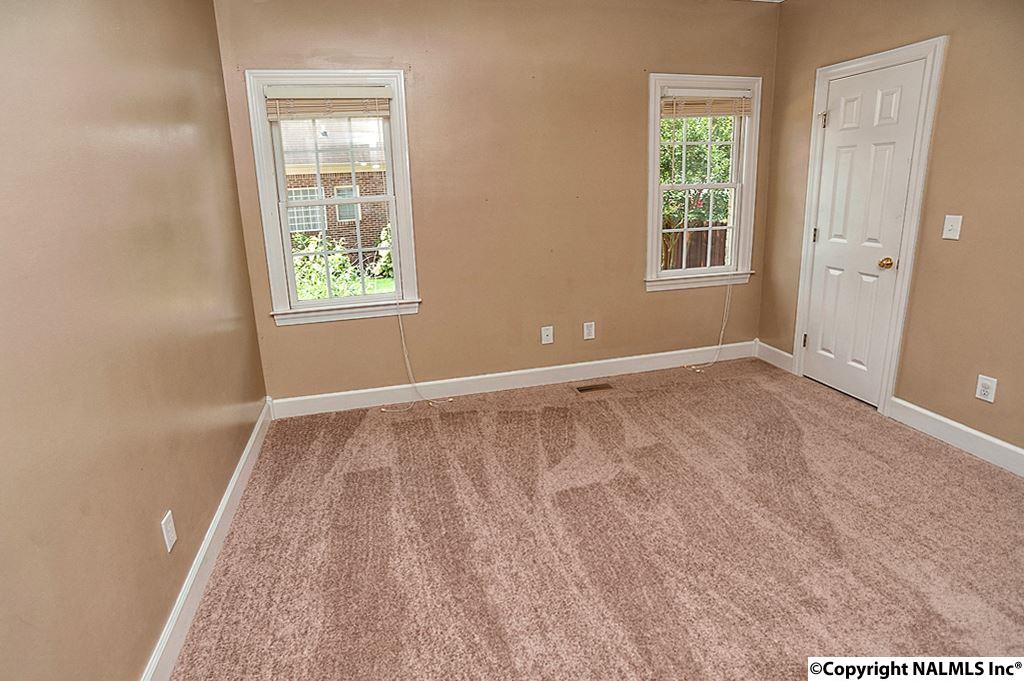 104 Alexandria Dr, Huntsville, AL 35806 MLS 1022435