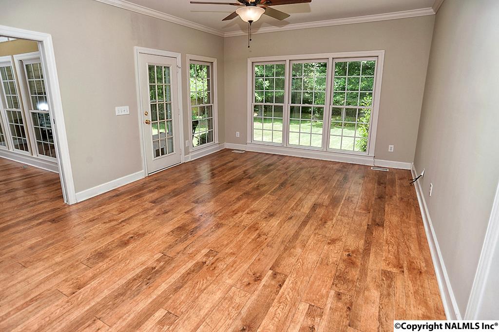 104 Alexandria Dr, Huntsville, AL 35806 MLS 1022435