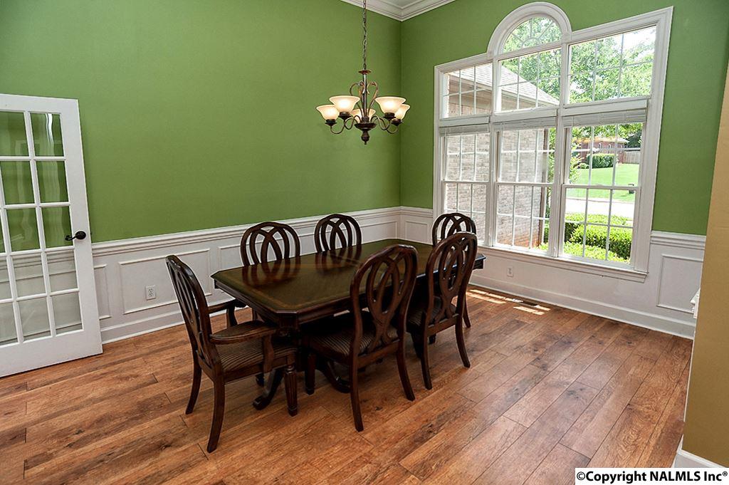 104 Alexandria Dr, Huntsville, AL 35806 MLS 1022435