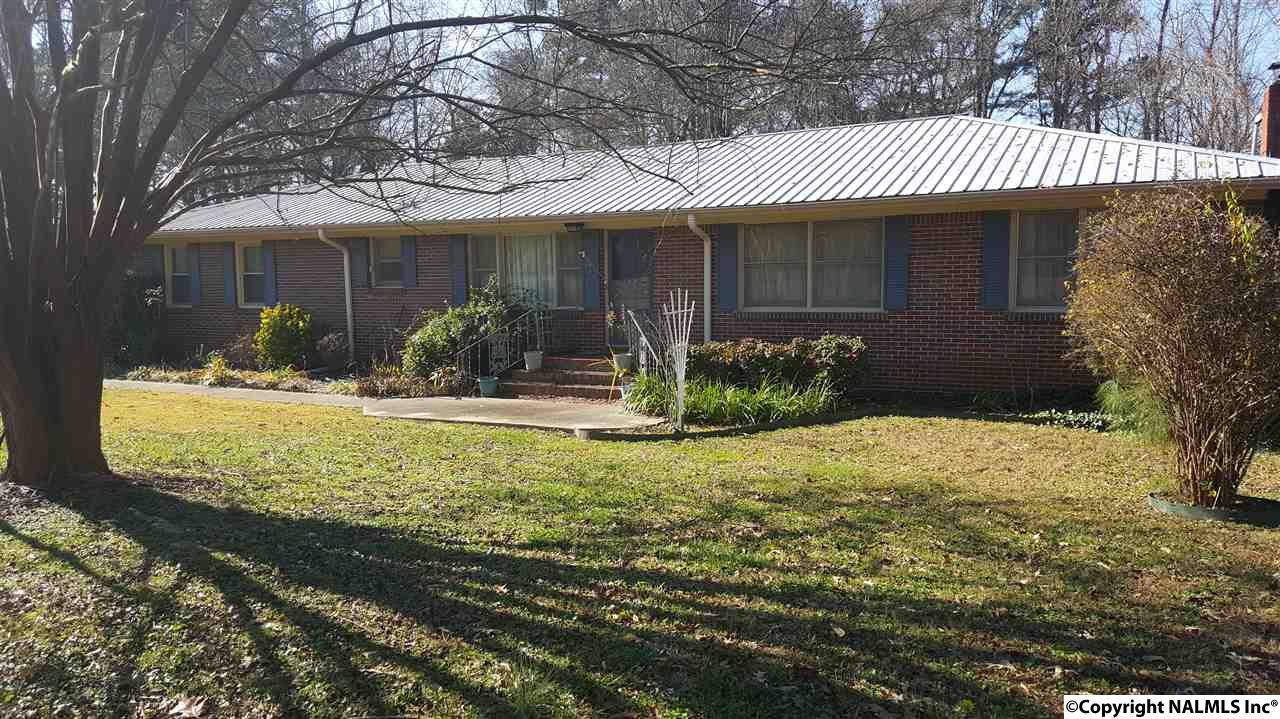 819 NE 6th St, Arab, AL 35016 photo 1